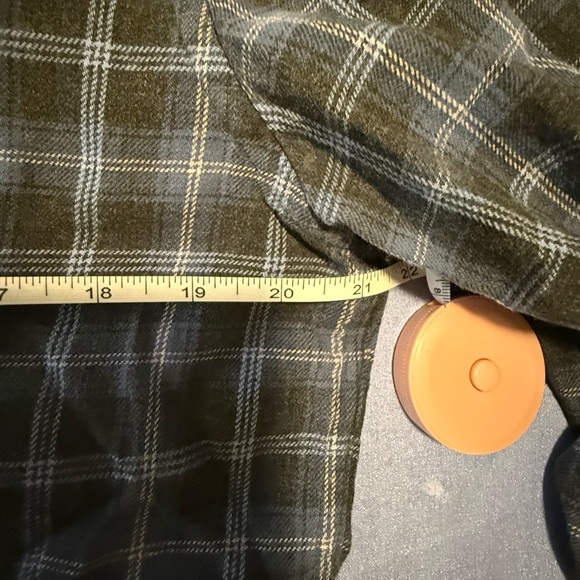 Peter Millar Blue and White Casual Button Down Shirt - Picture 5 of 7